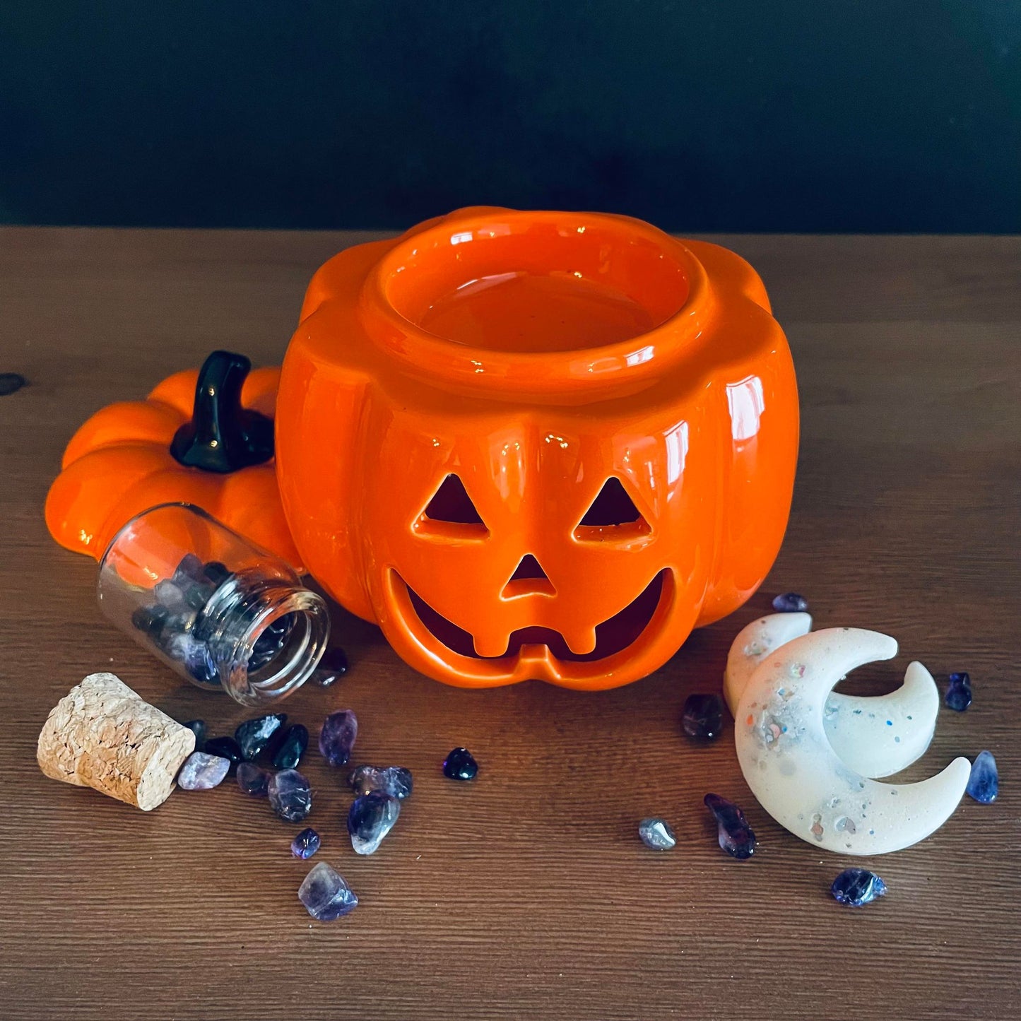 Brûleur à fondants parfumés citrouille Jack-O-Lantern