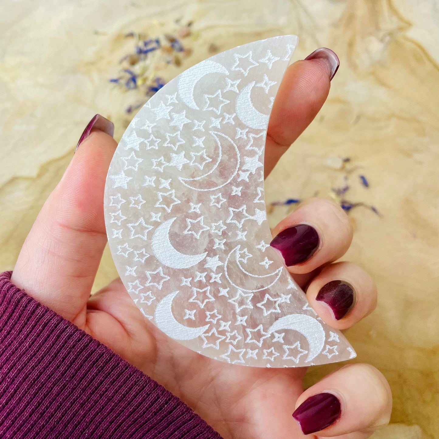 Croissant de lune sélénite gravé