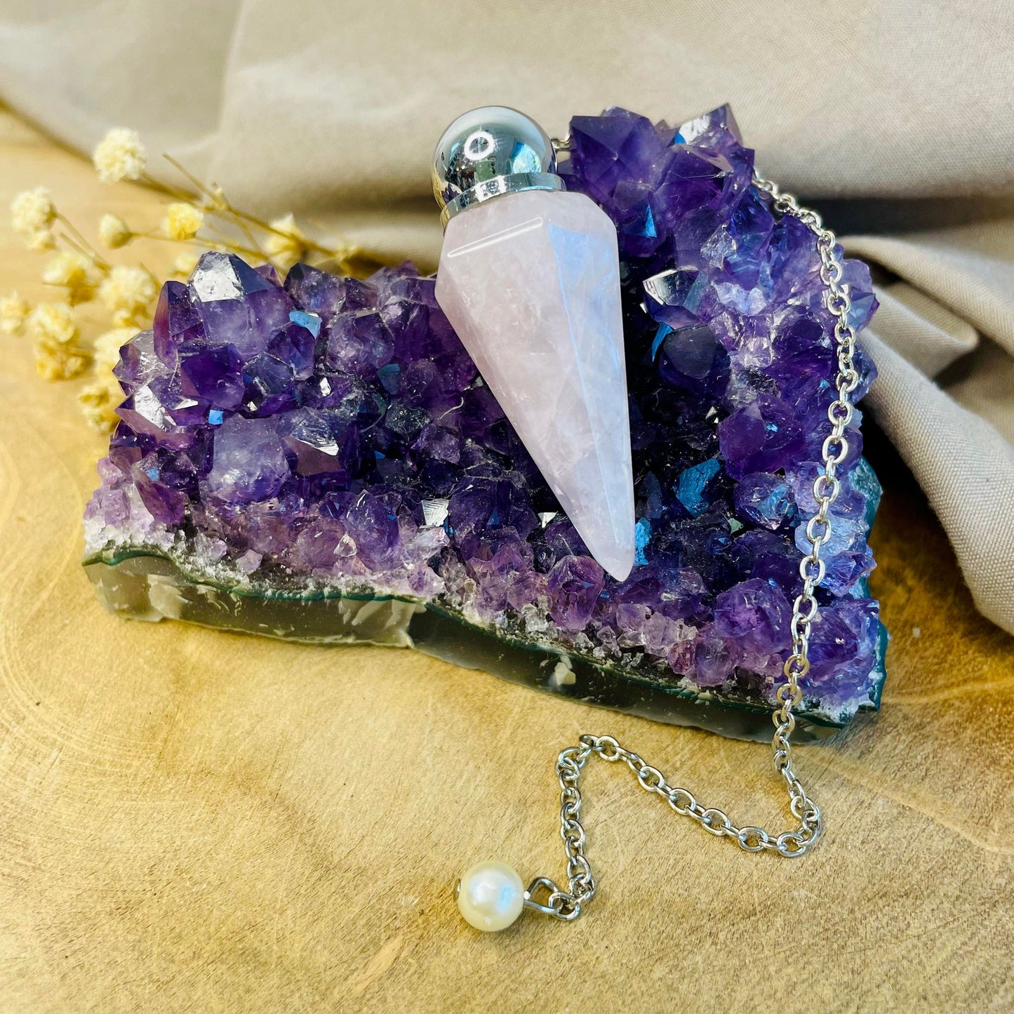 Pendule quartz rose facetté