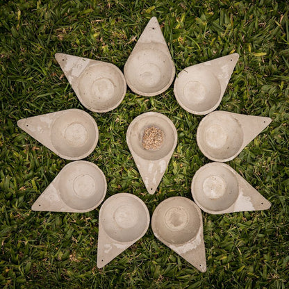 Brûleur d'encens en ciment triangulaire
