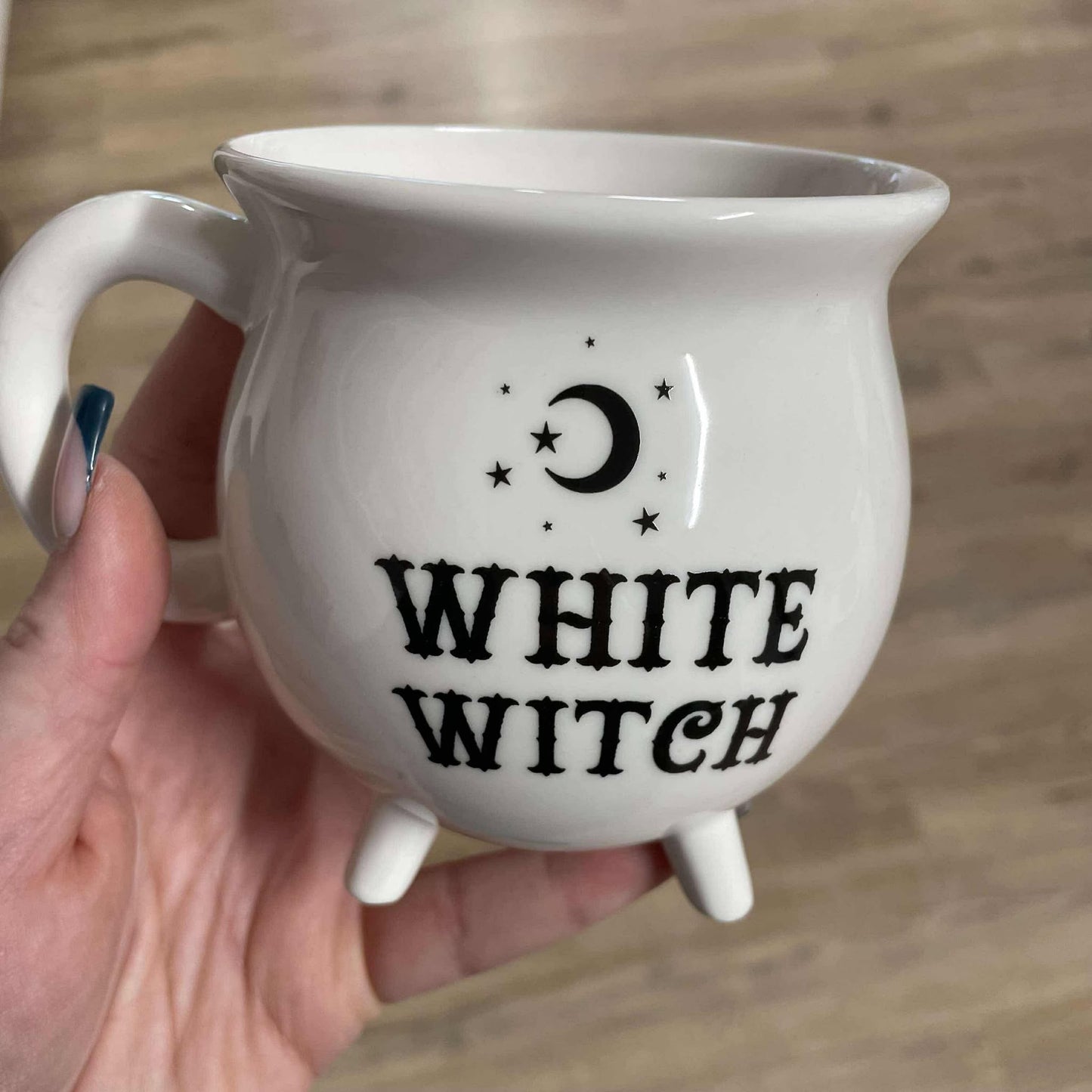 Mug white witch imparfait