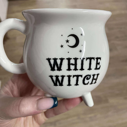 Mug white witch imparfait