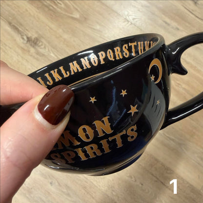 Tasse avec soucoupe ouija IMPARFAIT