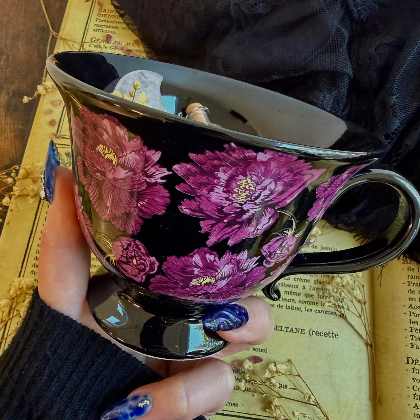 Bougie Tasse à Thé Sombre Romance